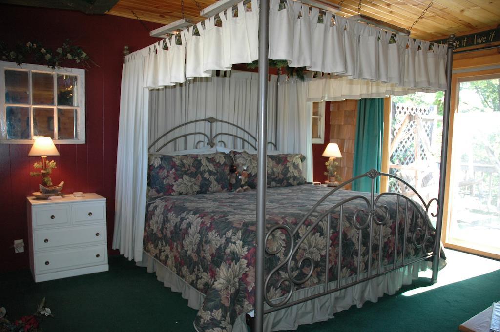 Lazy Cloud Bed & Breakfast Williams Bay ภายนอก รูปภาพ