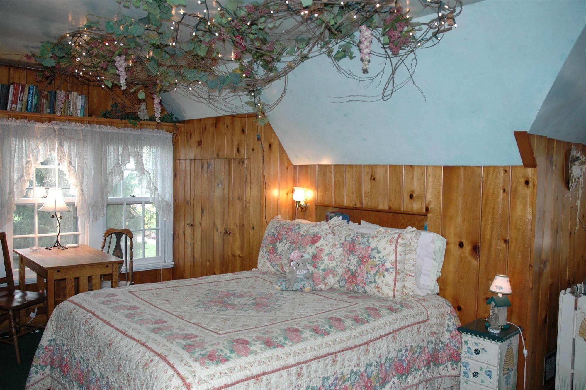 Lazy Cloud Bed & Breakfast Williams Bay ภายนอก รูปภาพ